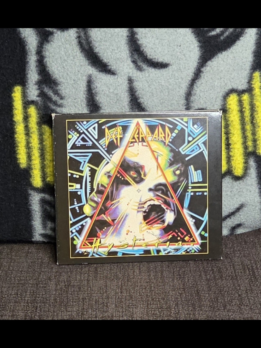 Def Leppard Hysteria Deluxe Edition CD - Picture 3 of 6